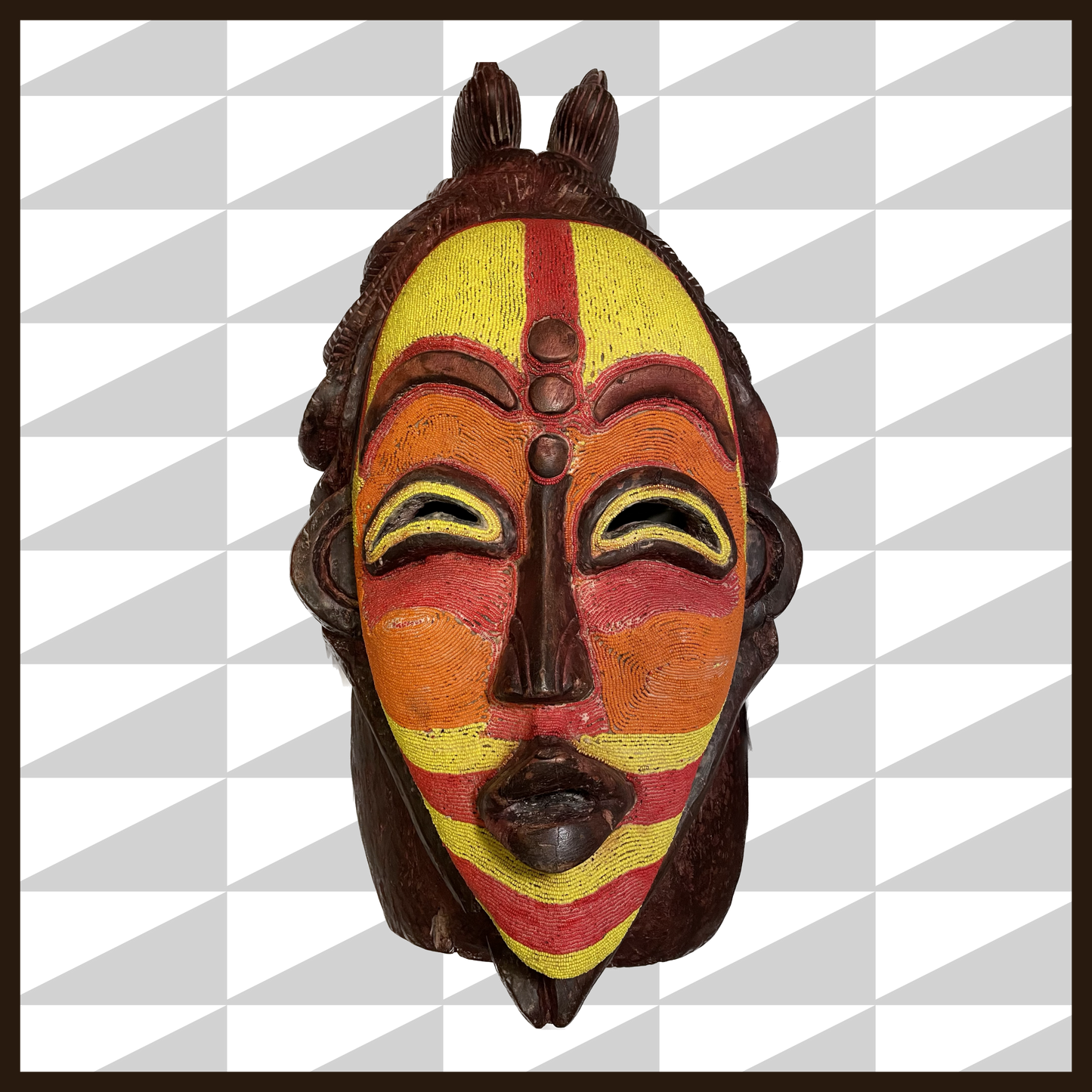 IGBO BEADED MASK (X-Large - QK8)